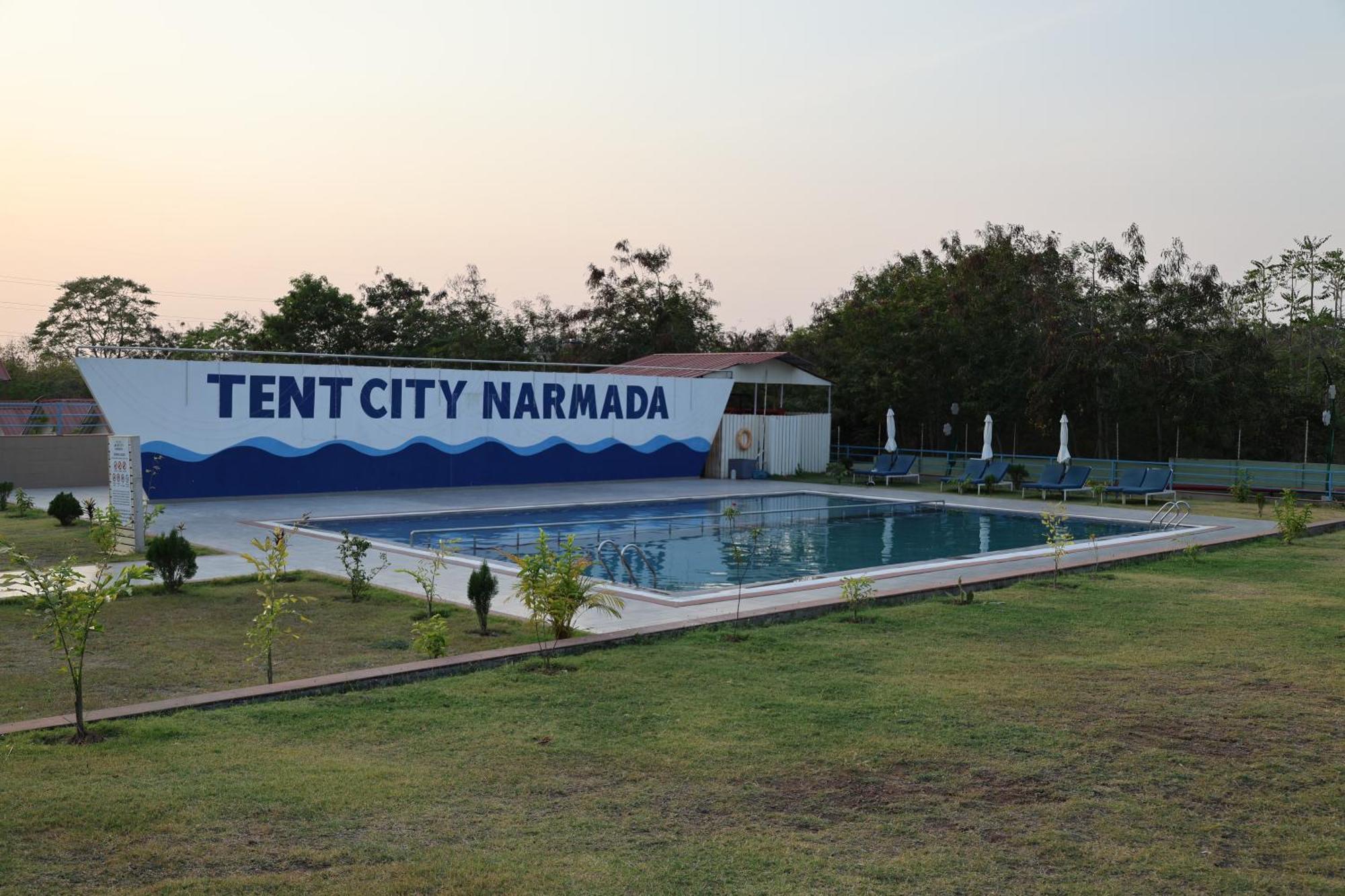 Praveg Tent City Narmada, Statue Of Unity Kevadia Luaran gambar